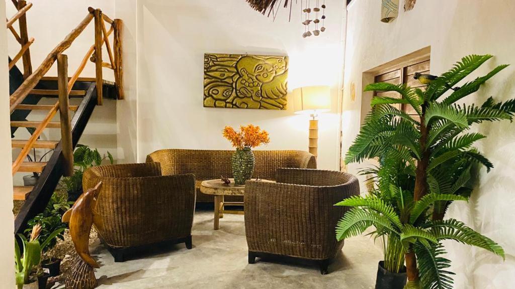 Casa Delfines Rio Lagartos Hotell Exteriör bild