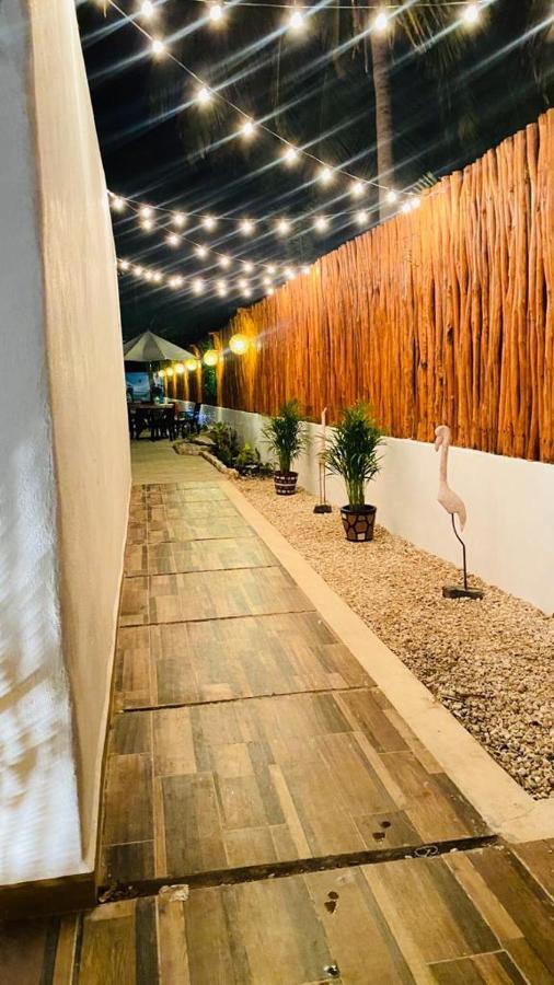 Casa Delfines Rio Lagartos Hotell Exteriör bild