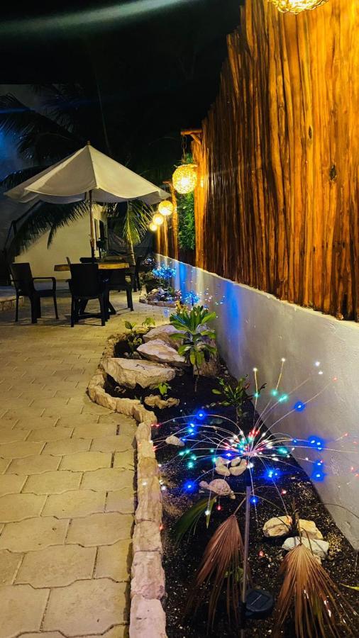 Casa Delfines Rio Lagartos Hotell Exteriör bild