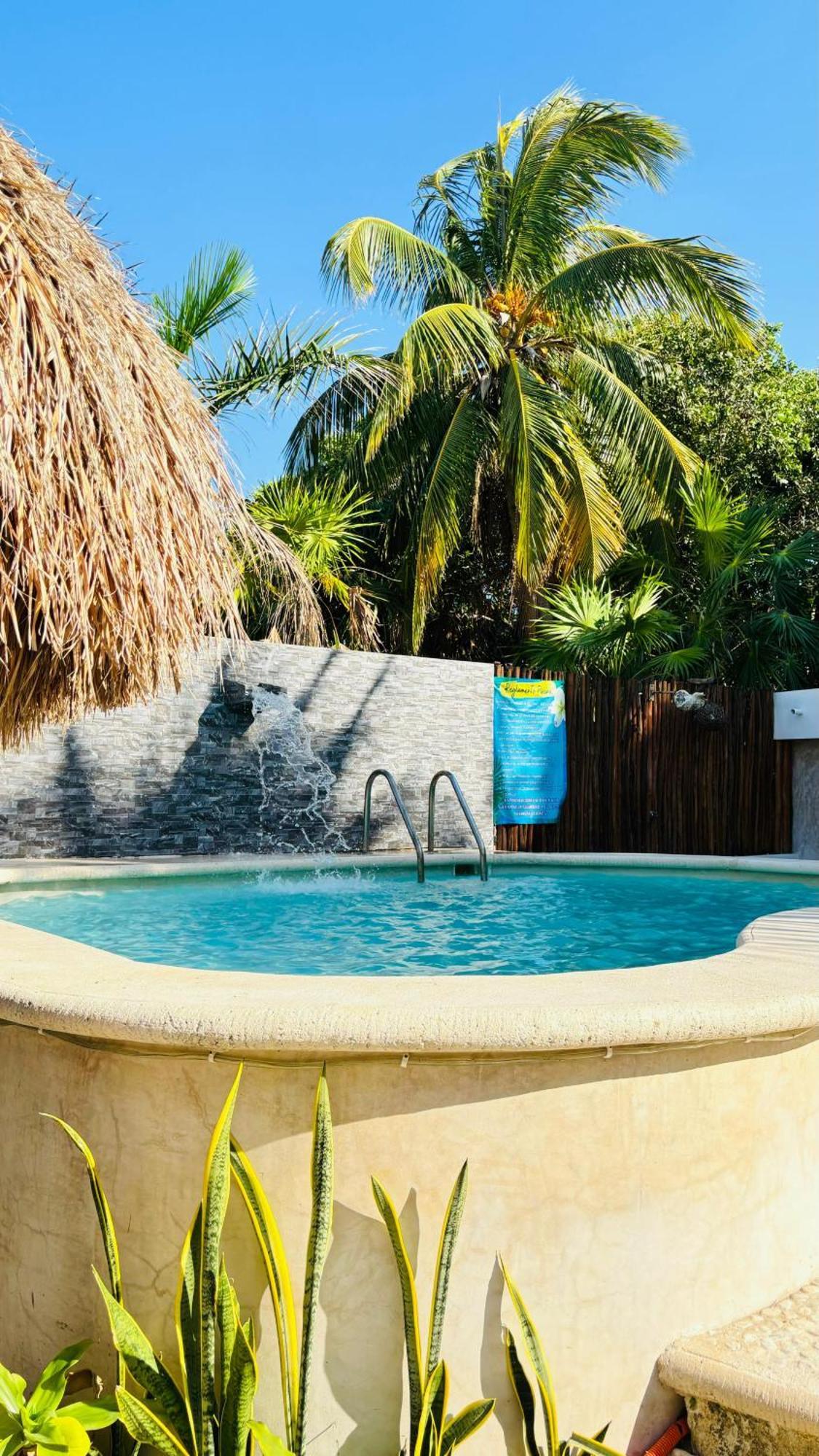 Casa Delfines Rio Lagartos Hotell Exteriör bild